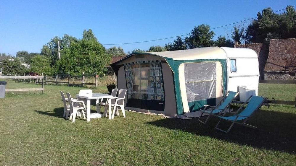Camping près de Baugé en Anjou